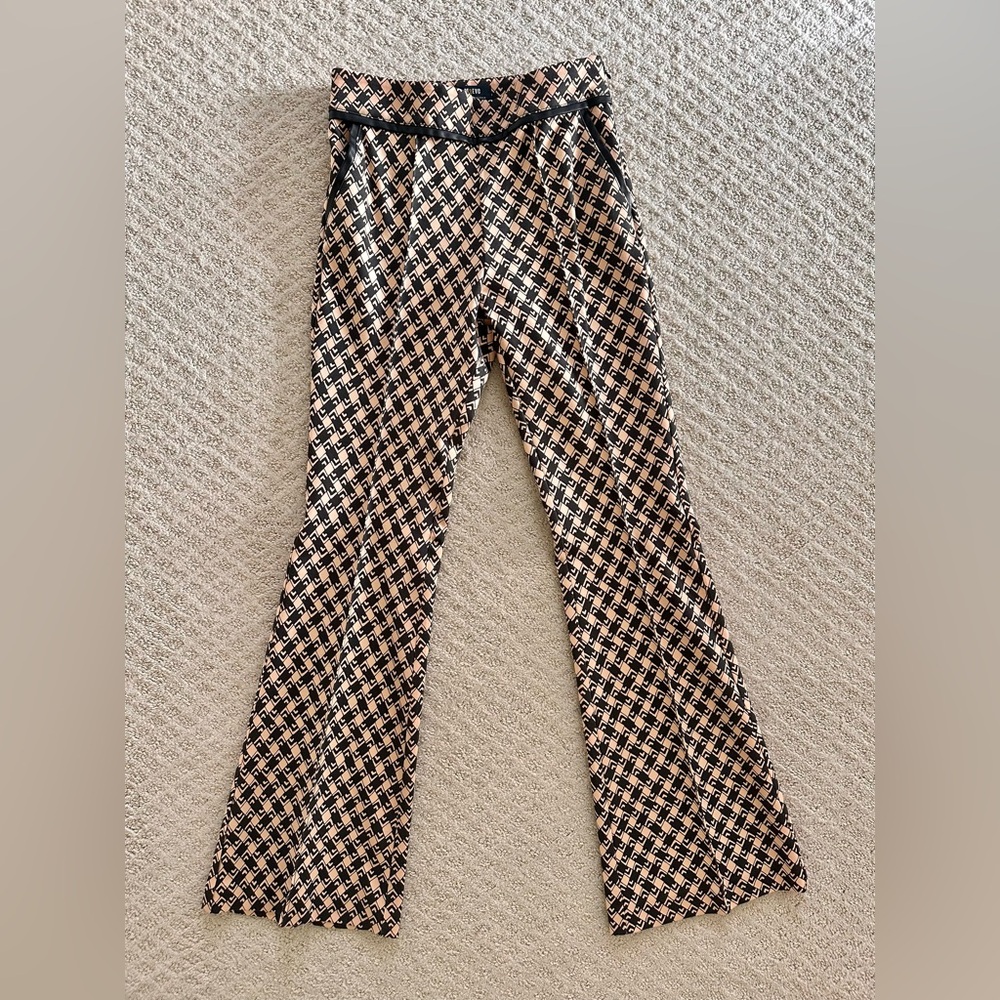 Maeve Anthropologie Printed Flare Pants Size 2 Boho Geometric - Picture 2 of 7